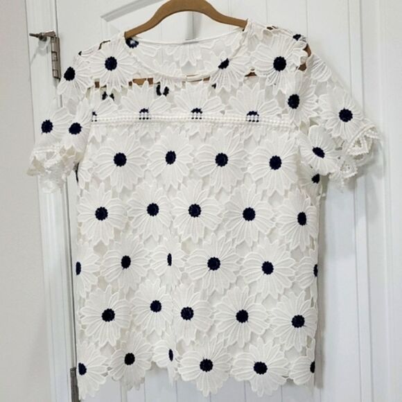 Rafella Floral Lace Top with Black Accents, Size Large - Picture 1 of 6